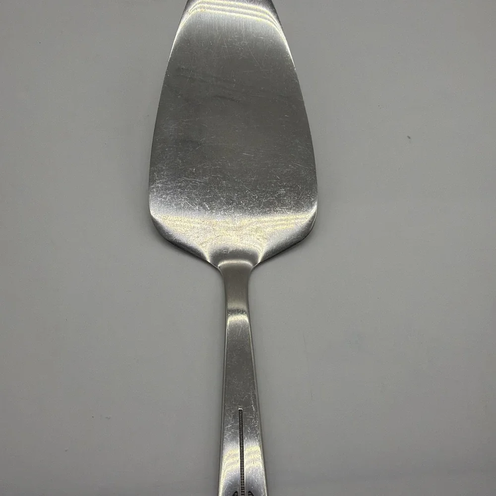 Zia International Stainless Steel 1990-93 Pie Server